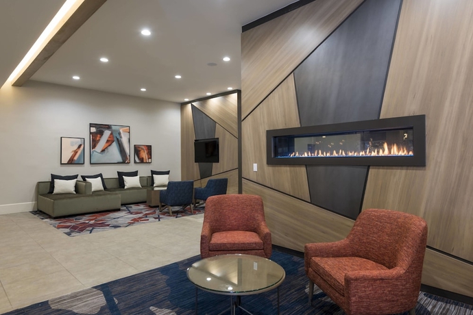 Imagen de los interiores del Hotel Sonesta Grand Rapids Airport. Foto 15