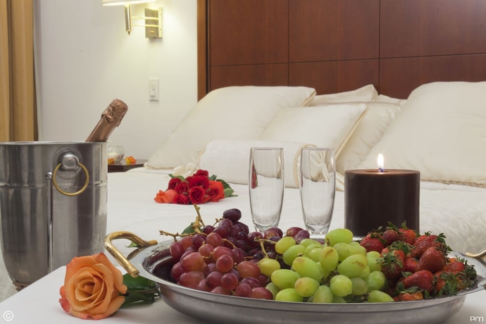 Imagen de la habitación del Hotel Sonesta Loja. Foto 12