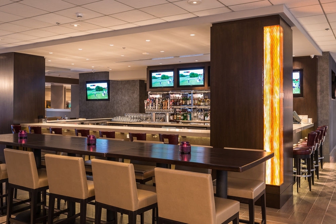 Imagen del bar/restaurante del Hotel Sonesta Los Angeles Airport Lax. Foto 3