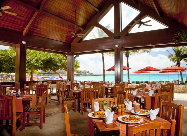 Imagen del bar/restaurante del Hotel Sonesta Maho Beach All Inclusive Resort Casino and Spa. Foto 3