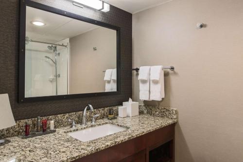 Imagen de la habitación del Hotel Sonesta Nashville Airport. Foto 13