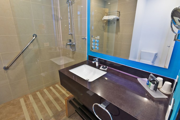 Imagen de la habitación del Hotel Sonesta Pereira. Foto 10