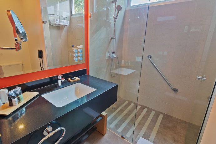 Imagen de la habitación del Hotel Sonesta Pereira. Foto 11