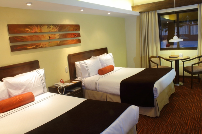 Imagen de la habitación del Hotel Sonesta Posadas Del Inca Lake Titicaca - Puno. Foto 6