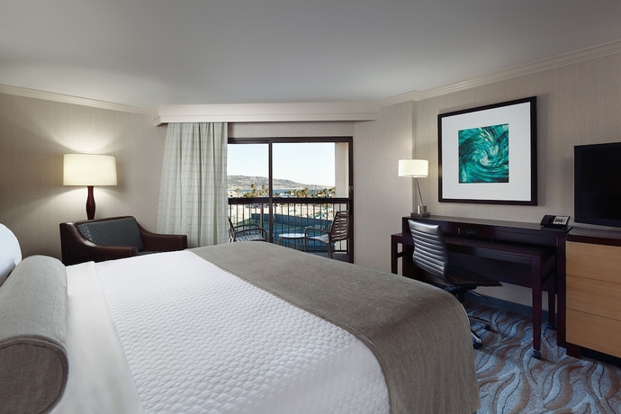 Imagen de la habitación del Hotel Sonesta Redondo Beach and Marina. Foto 6