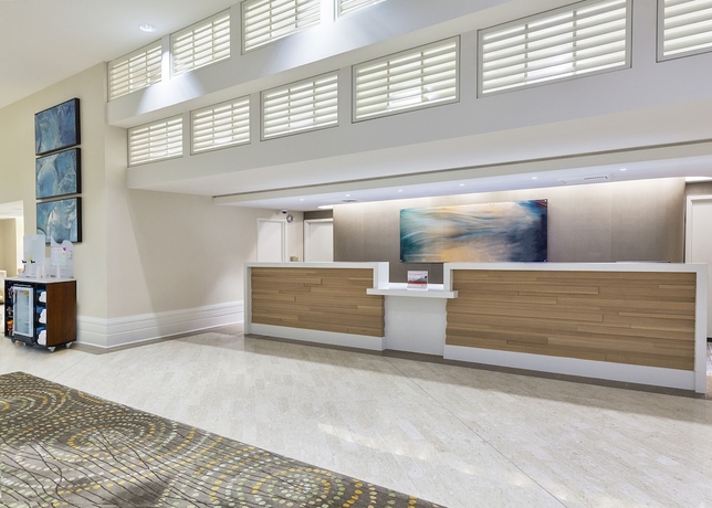 Imagen de los interiores del Hotel Sonesta Redondo Beach and Marina. Foto 15