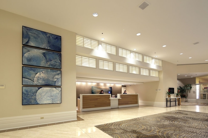 Imagen de los interiores del Hotel Sonesta Redondo Beach and Marina. Foto 16