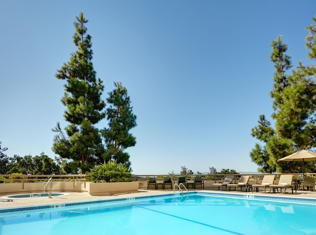 Imagen de la piscina del Hotel Sonesta San Jose - Milpitas. Foto 13