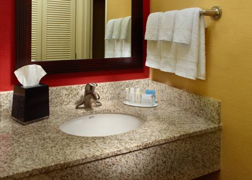 Imagen de la habitación del Hotel Sonesta Select Atlanta Airport North. Foto 4