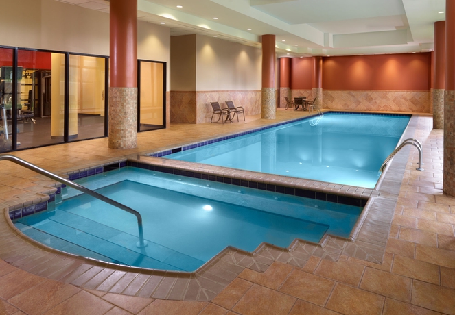 Imagen de la piscina del Hotel Sonesta Select Atlanta Cumberland Galleria. Foto 16