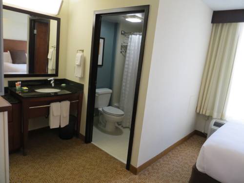 Imagen de la habitación del Hotel Sonesta Select Atlanta Duluth. Foto 2