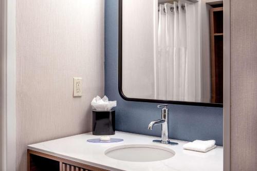 Imagen de la habitación del Hotel Sonesta Select Boston Foxborough Mansfield. Foto 19