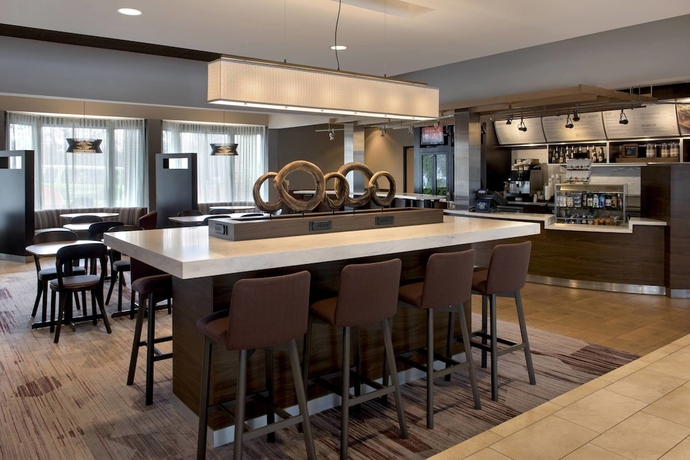 Imagen del bar/restaurante del Hotel Sonesta Select Boston Milford. Foto 6