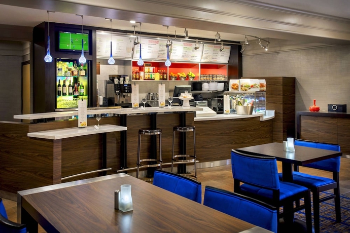 Imagen del bar/restaurante del Hotel Sonesta Select Boston Woburn Burlington. Foto 12