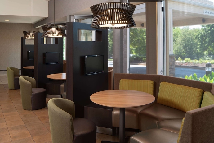 Imagen de los interiores del Hotel Sonesta Select Chattanooga Hamilton Place. Foto 16