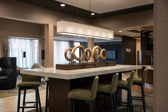 Imagen de los interiores del Hotel Sonesta Select Huntington Beach Fountain Valley. Foto 19