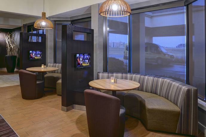 Imagen del bar/restaurante del Hotel Sonesta Select Kansas City Airport Tiffany Springs. Foto 5
