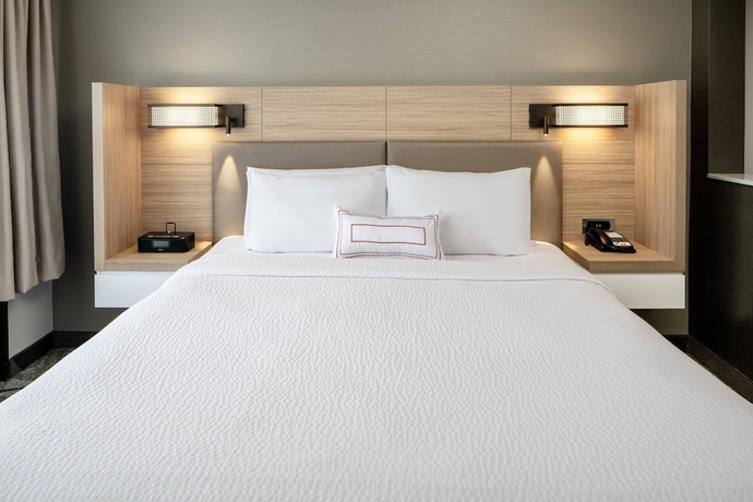 Imagen de la habitación del Hotel Sonesta Select Nashville Airport Suites. Foto 6