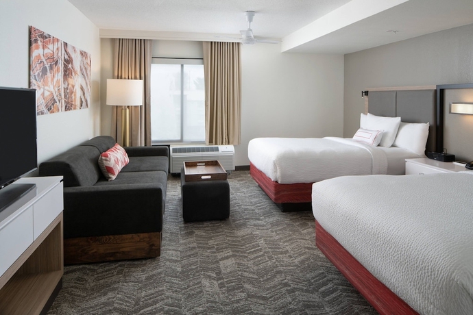 Imagen de la habitación del Hotel Sonesta Select Nashville Airport Suites. Foto 9
