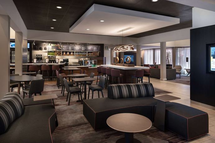 Imagen de los interiores del Hotel Sonesta Select Phoenix Camelback. Foto 19