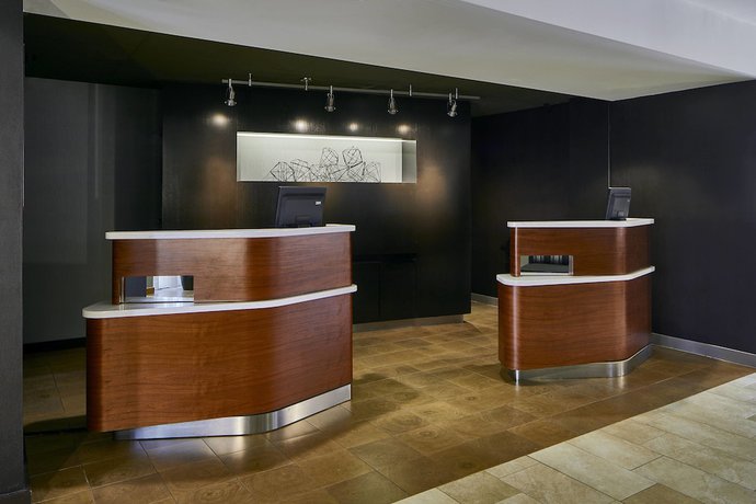 Imagen de los interiores del Hotel Sonesta Select Raleigh Durham Airport Morrisville. Foto 13