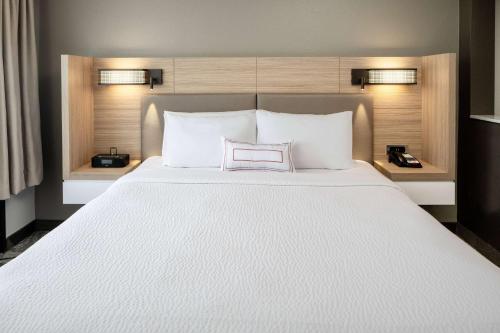 Imagen de la habitación del Hotel Sonesta Select Seattle Renton Suites. Foto 12
