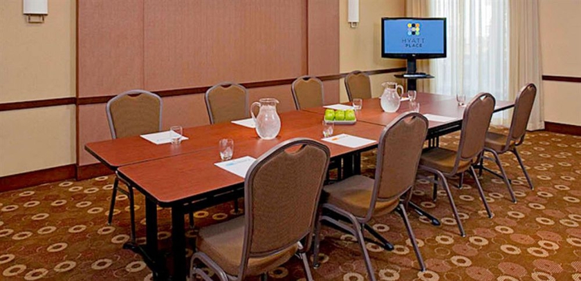 Imagen de los interiores del Hotel Sonesta Select Tucson Airport. Foto 8