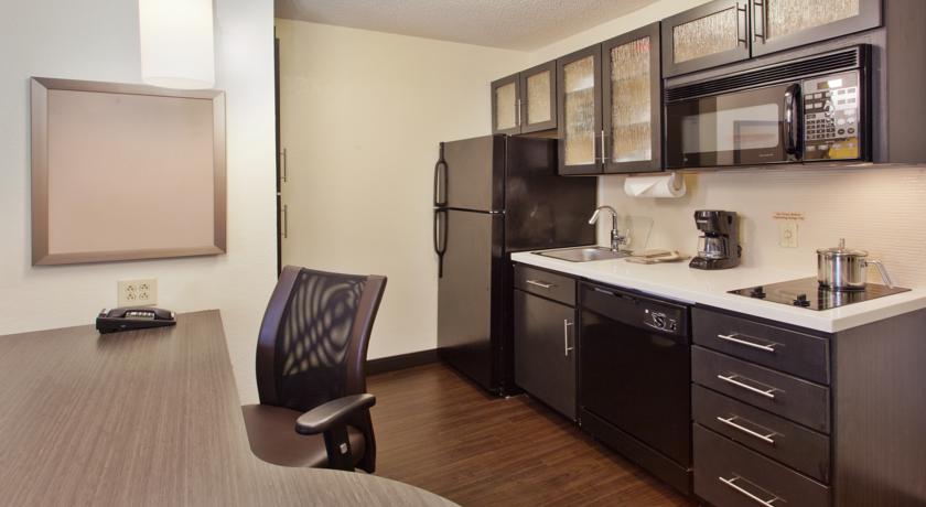 Imagen de la habitación del Hotel Sonesta Simply Suites Albuquerque. Foto 5