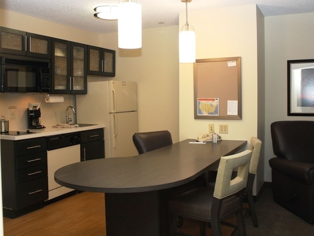 Imagen de la habitación del Hotel Sonesta Simply Suites Arlington. Foto 2