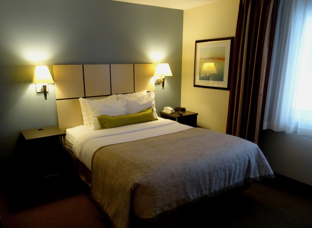 Imagen de la habitación del Hotel Sonesta Simply Suites Boston Burlington. Foto 4