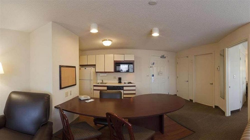 Imagen de la habitación del Hotel Sonesta Simply Suites Boston Burlington. Foto 7