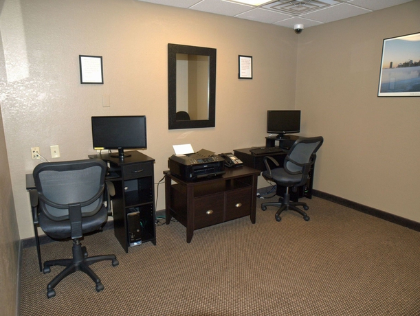 Imagen de los interiores del Hotel Sonesta Simply Suites Chicago O'hare Airport. Foto 16