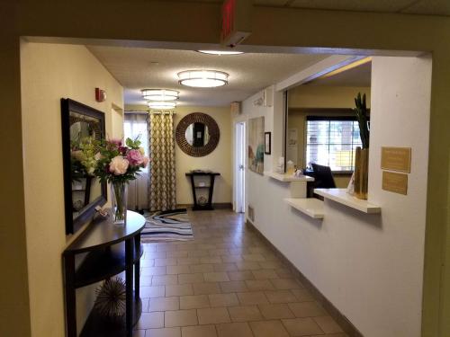Imagen general del Hotel Sonesta Simply Suites Dallas Galleria. Foto 2