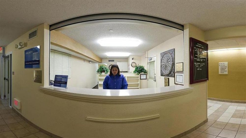 Imagen de los interiores del Hotel Sonesta Simply Suites Dallas Las Colinas. Foto 10