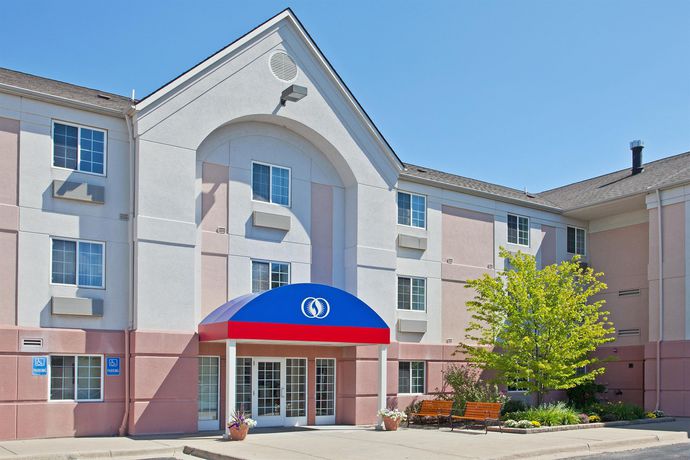 Imagen de los interiores del Hotel Sonesta Simply Suites Detroit Ann Arbor. Foto 14