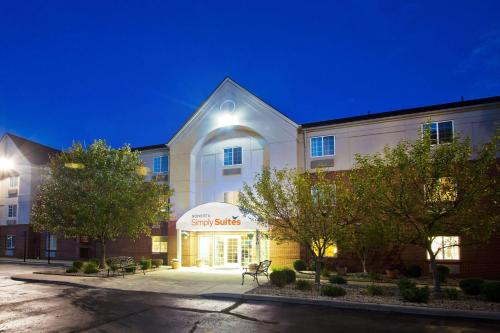 Imagen general del Hotel Sonesta Simply Suites Detroit Troy. Foto 12