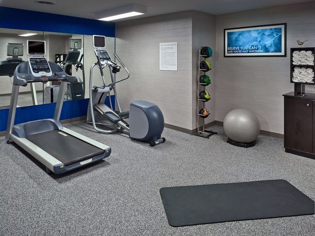 Imagen de los interiores del Hotel Sonesta Simply Suites Dublin Columbus. Foto 17