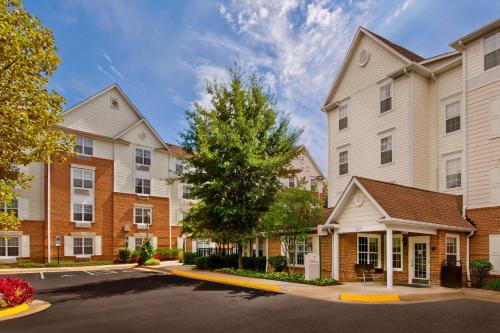 Imagen general del Hotel Sonesta Simply Suites Falls Church. Foto 13