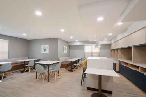 Imagen general del Hotel Sonesta Simply Suites Falls Church. Foto 11