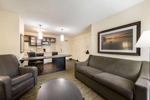 Imagen de la habitación del Hotel Sonesta Simply Suites Hampton. Foto 12