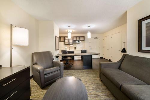 Imagen de la habitación del Hotel Sonesta Simply Suites Hampton. Foto 14