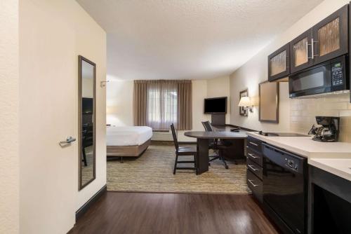 Imagen de la habitación del Hotel Sonesta Simply Suites Hampton. Foto 18