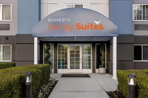Imagen general del Hotel Sonesta Simply Suites Irvine East Foothill. Foto 1