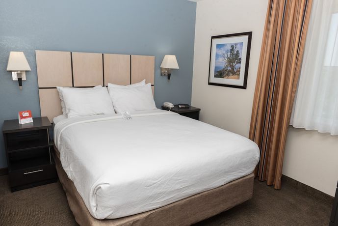 Imagen de la habitación del Hotel Sonesta Simply Suites Irvine Spectrum. Foto 8