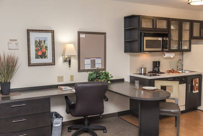 Imagen de la habitación del Hotel Sonesta Simply Suites Irvine Spectrum. Foto 11