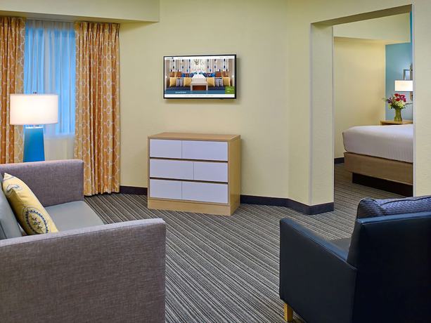 Imagen de la habitación del Hotel Sonesta Simply Suites Memphis East Poplar Pike. Foto 2
