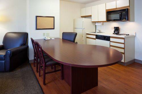 Imagen de la habitación del Hotel Sonesta Simply Suites Minneapolis Richfield. Foto 3