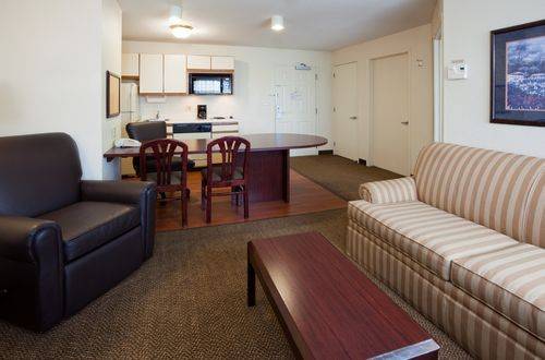 Imagen de la habitación del Hotel Sonesta Simply Suites Minneapolis Richfield. Foto 5