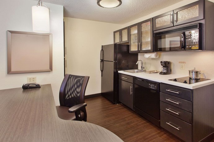 Imagen de la habitación del Hotel Sonesta Simply Suites Philadelphia Mount Laurel. Foto 11