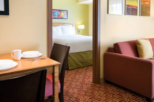 Imagen de la habitación del Hotel Sonesta Simply Suites Phoenix Scottsdale. Foto 5